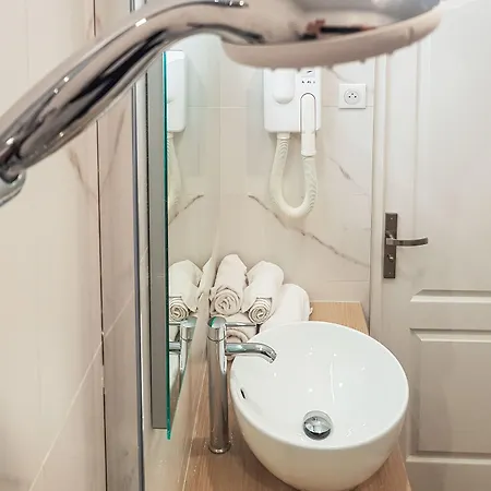 Logis Clermotel - & Restaurant 3* أنييتْسْ