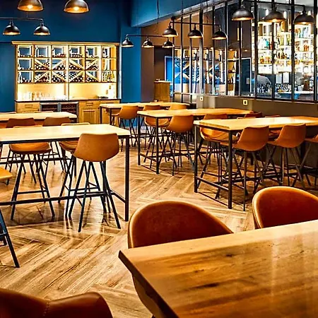 호텔 Logis Clermotel - & Restaurant