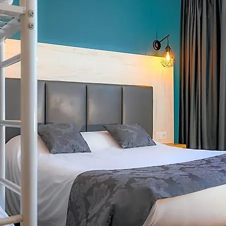 Logis Clermotel - & Restaurant 3* 아네