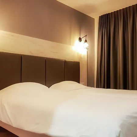 Hotel Logis Clermotel - & Restaurant 3*